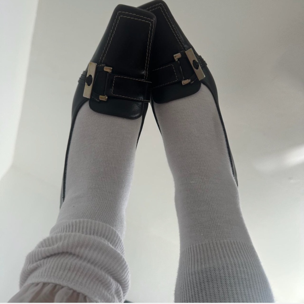 buckled leather heeled loafers